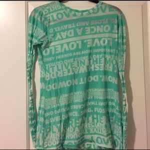 Lululemon mint top